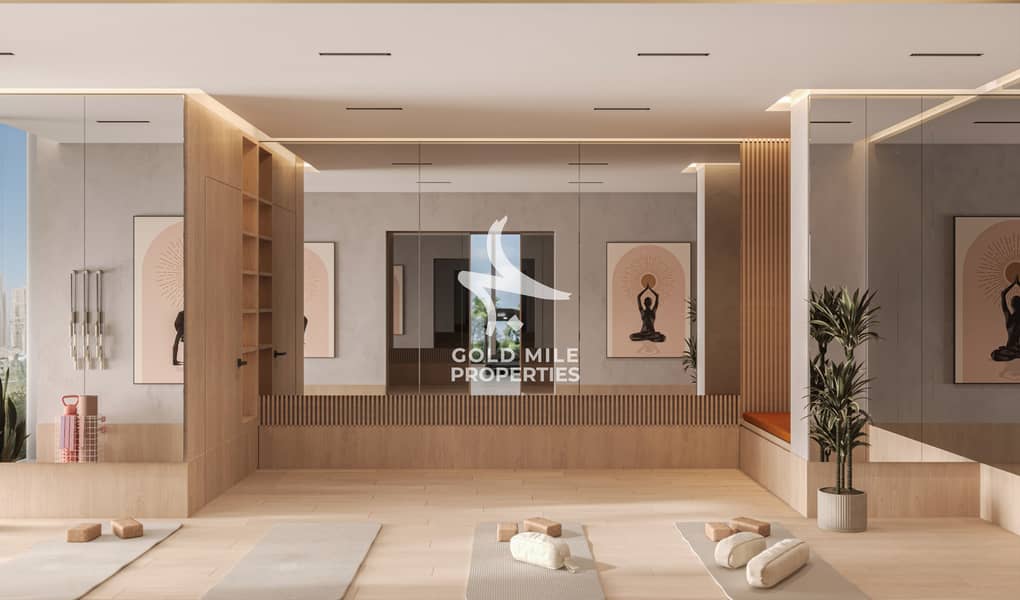 17 Beverly Grande yoga zone. jpg