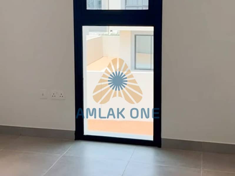 10 6. jpg
