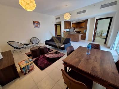 1 Bedroom Flat for Sale in Business Bay, Dubai - Converted to 1 Bedroom | Very large Living room