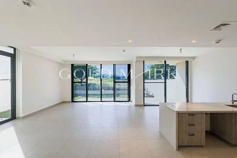 位于迪拜山庄,俱乐部别墅 3 卧室的别墅 480000 AED - 11831032 位于迪拜山庄,俱乐部别墅 3 卧室的别墅 480000 AED - 11831032