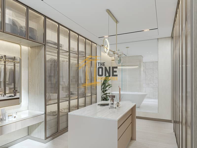 17 Penthouse-Walk in closet & bathroom. jpg