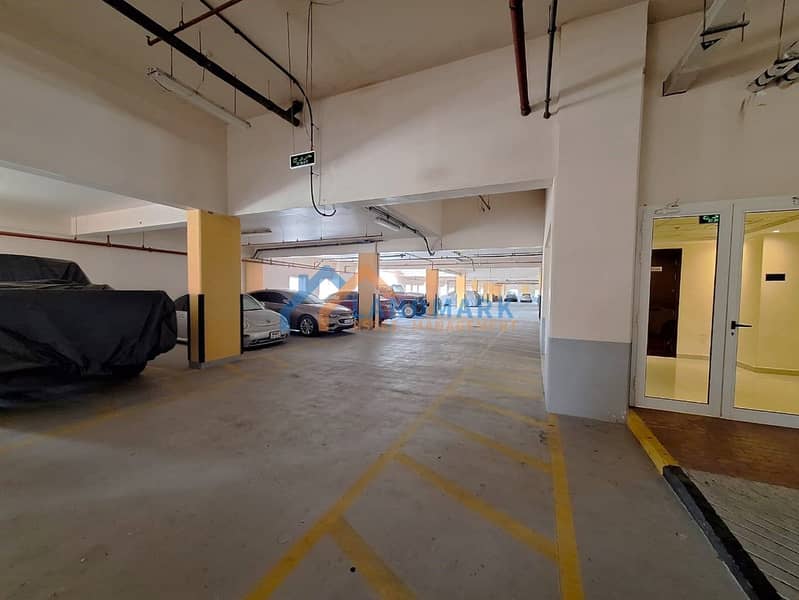 17 rb_carpark. jpg