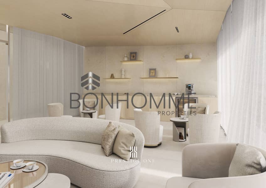 13 05 Lounge. jpg