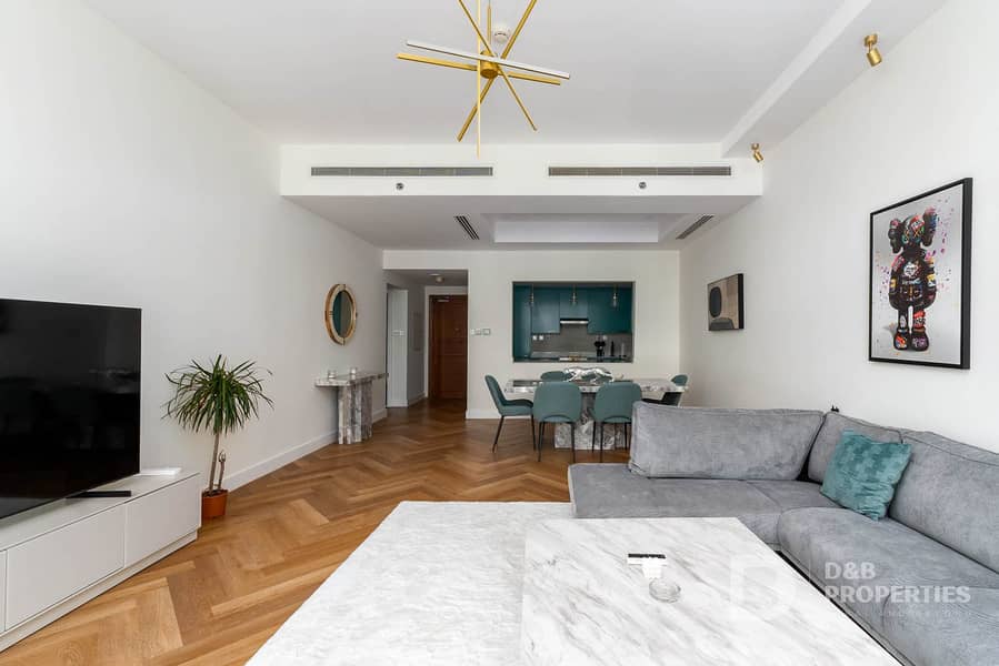 Upgraded | Furnished | Vacant | 12 Cheques Upgraded | Furnished | Vacant | 12 Cheques
