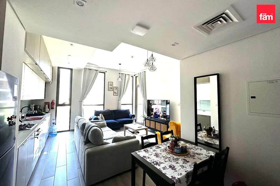 Turnkey Living Vibe | Fully Furnished Apartment