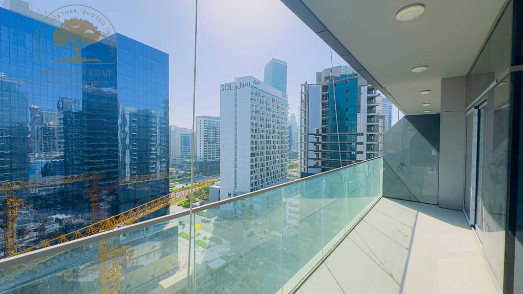3 Balcony 04. jpg