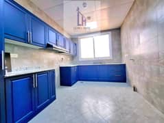 AMAZING   3 BEDROOM   MAID ROOM
