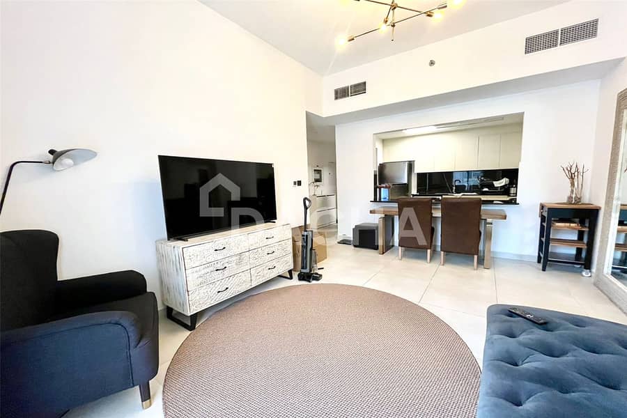 Vacant In July | Two Bedroom | Pool View Vacant In July | Two Bedroom | Pool View