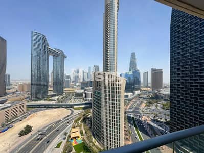 迪拜市中心， 迪拜 1 卧室单位待租 - 位于迪拜市中心，Loft公寓，Loft东楼 1 卧室的公寓 125000 AED - 11833257