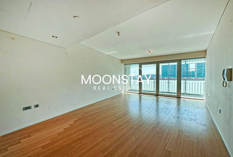 Exciting Features | Spacious | High Finishes Exciting Features | Spacious | High Finishes