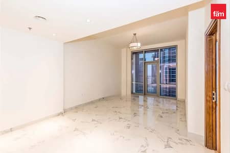 1 Bedroom Flat for Rent in Business Bay, Dubai - Great Deal | Spacious | Unfurnished