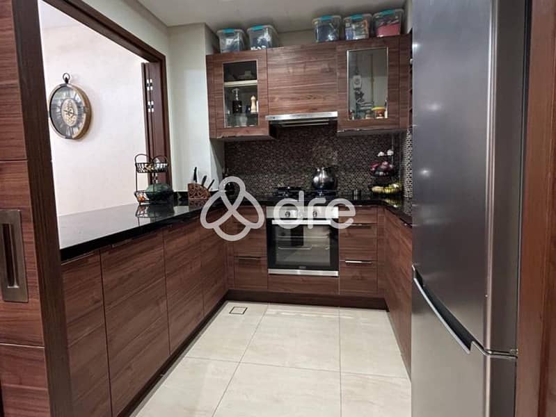4 Kitchen. jpeg