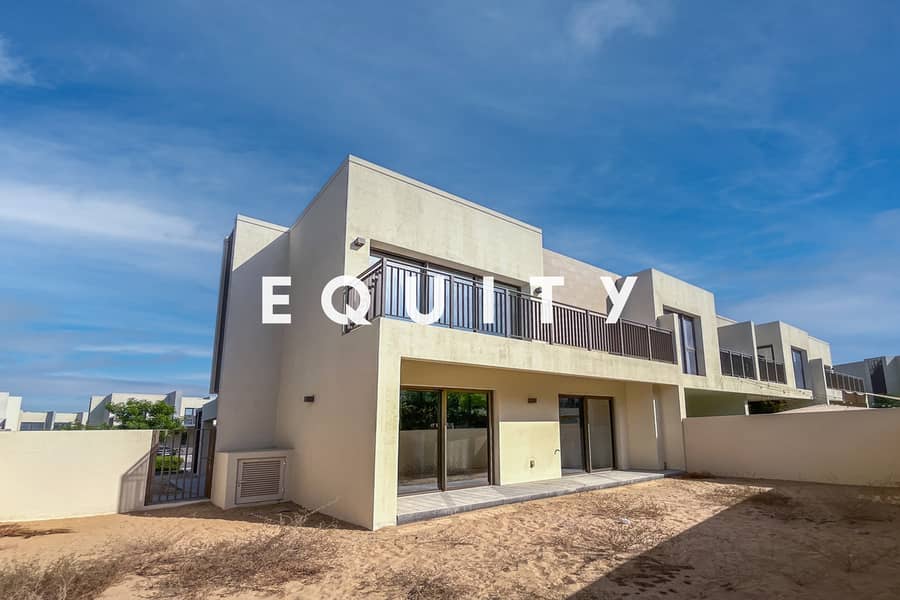 Corner Unit |  Near Pool | Ready to Move in