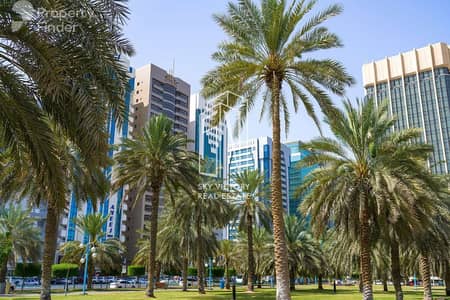 مبنى سكني 11 غرف نوم للبيع في الخالدية، أبوظبي - 1. png