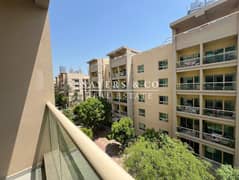 Near Metro | Chiller Free | Vastu