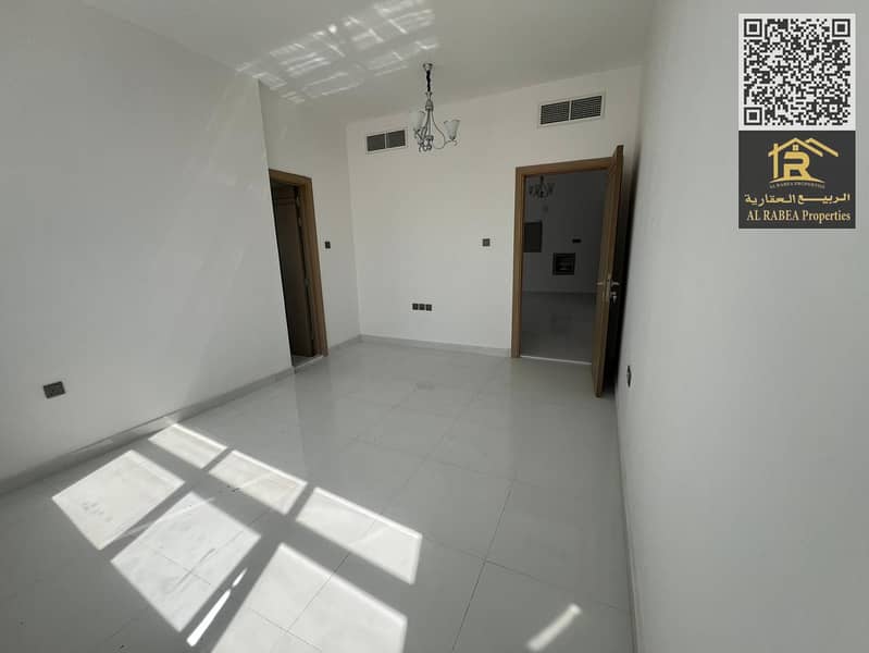 6 cf2e34e6-32f2-49bd-add7-ada0ddc1bfbb. jpg