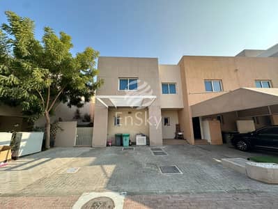 2 Bedroom Villa for Rent in Al Reef, Abu Dhabi - 2 BHK Villa / Single Row  /Furnished Contemporary