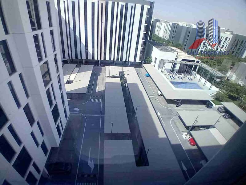 1000105317. jpg 1000105317. jpg