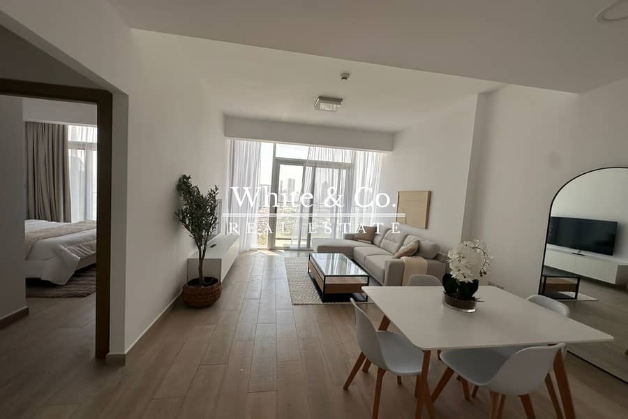Pool View | New Furniture | Premium Deal Pool View | New Furniture | Premium Deal
