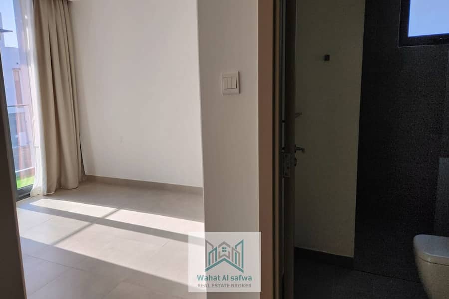 8 5bhk (4). jpg