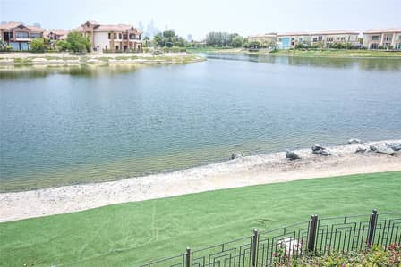 Beautiful Mansion| Vacant| Lake view| Private Pool Beautiful Mansion| Vacant| Lake view| Private Pool