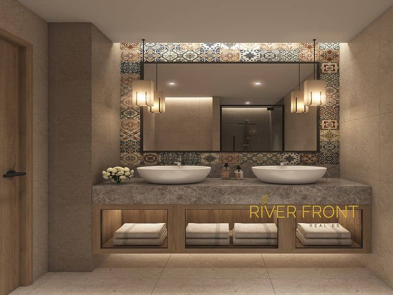 16 Portofino_Master Bathroom_20220218. jpg