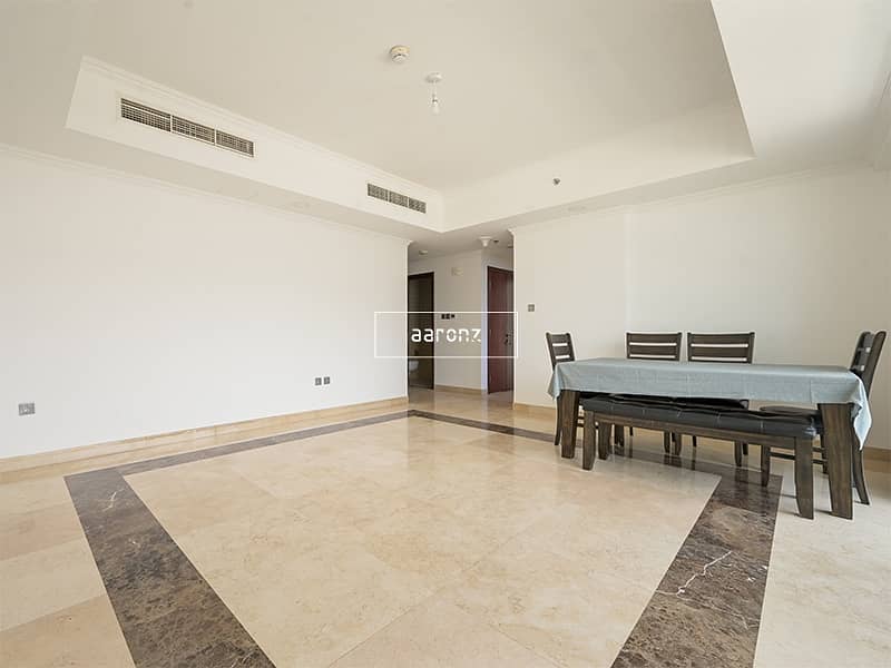 Spacious Apartment | Near to Metro | Vacant Spacious Apartment | Near to Metro | Vacant