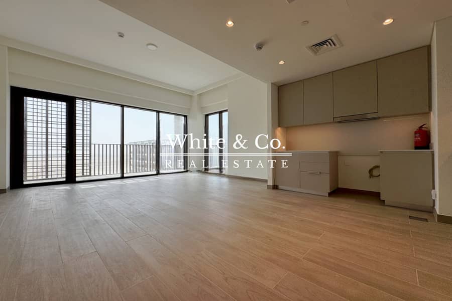 Top Floor | Bright | Spacious | Brand New Top Floor | Bright | Spacious | Brand New