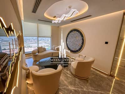 Office for Sale in Business Bay, Dubai - Elegant Office | Fully Fitted | Luxurious
