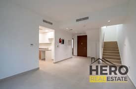 Corner | Private Garden | Modern Living