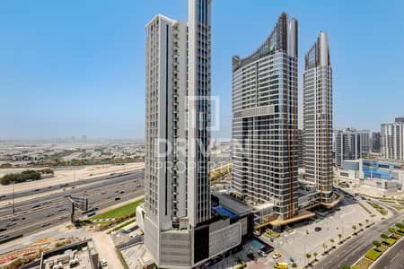 1 Bedroom Apartment for Sale in Business Bay, Dubai - High Floor Unit | Vacant | By the Canal Walk