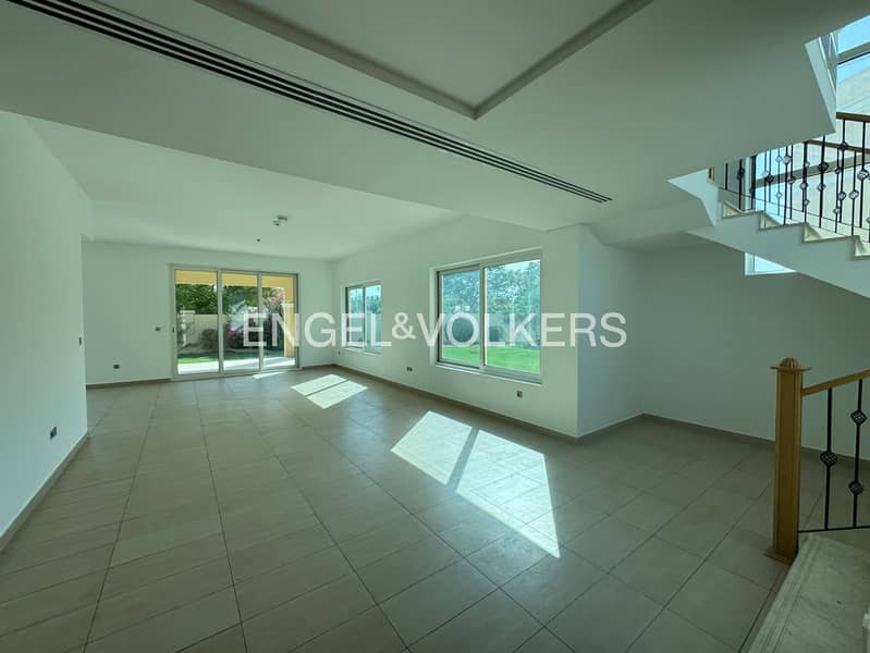 位于朱美拉公园社区,第9区 4 卧室的别墅 460000 AED - 11804270 位于朱美拉公园社区,第9区 4 卧室的别墅 460000 AED - 11804270