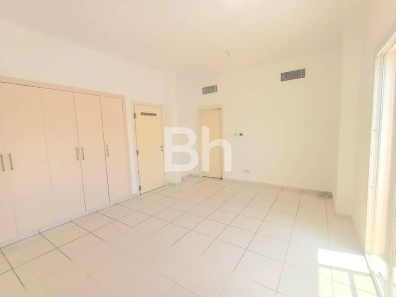 位于清泉社区,清泉别墅5区 2 卧室的别墅 180000 AED - 11838629 位于清泉社区,清泉别墅5区 2 卧室的别墅 180000 AED - 11838629