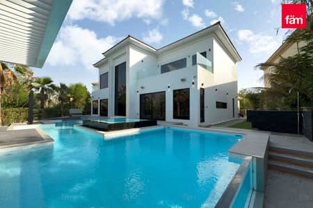 4 Bedroom Villa for Sale in Jumeirah Islands, Dubai - Upgraded | High-end Location | Luxurious | Vacant