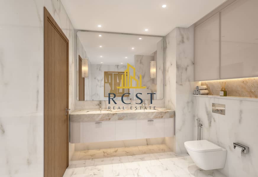 15 AZIZI VENICE BATHROOM VIEW. jpg