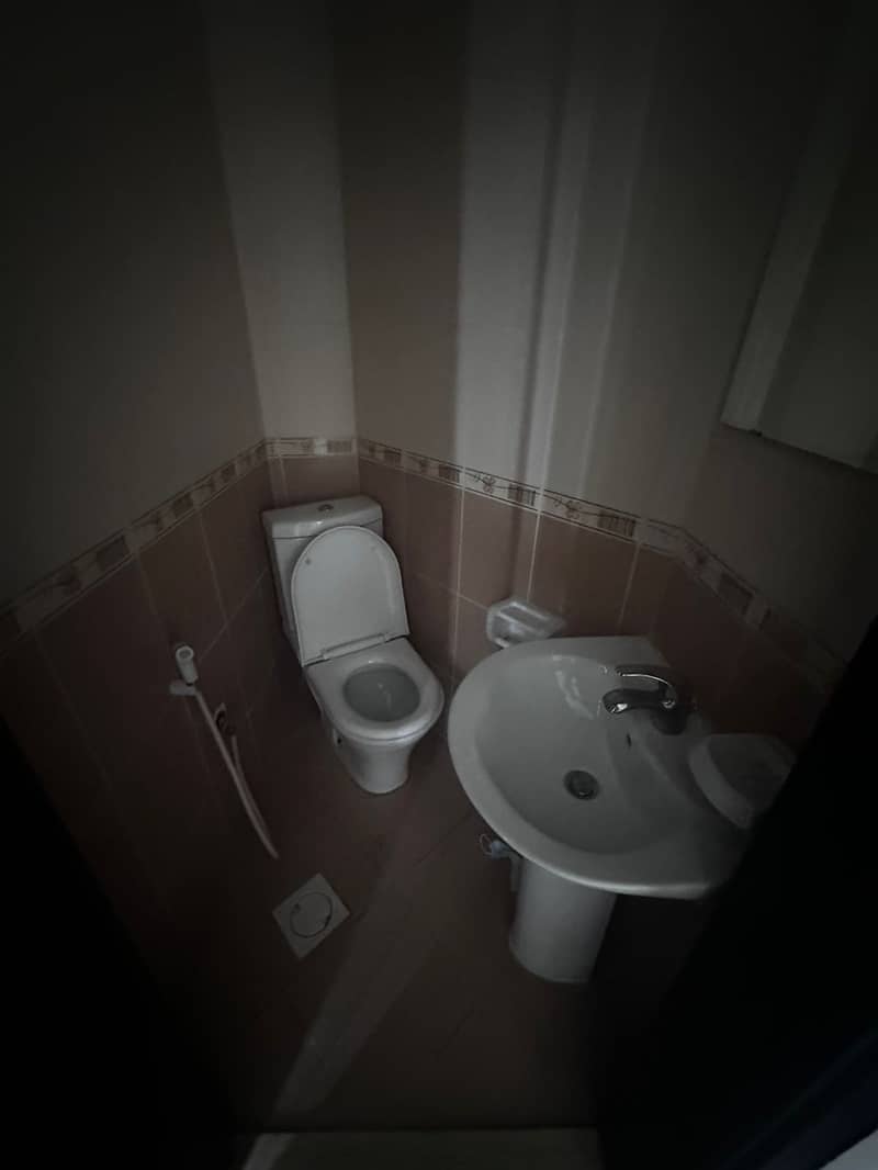 35 IMG-20250519-WA0662. jpg