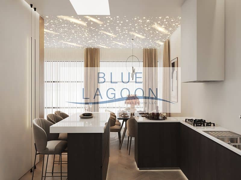 14 Tv-Lounge,Kitchen-&-Dinning-01. jpg