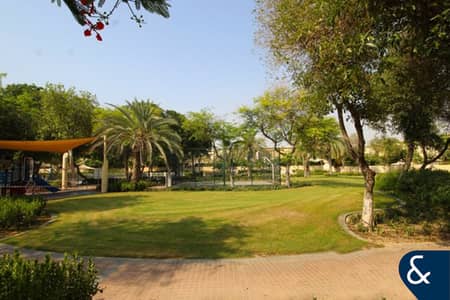 2 Bedroom Villa for Sale in The Springs, Dubai - Vacant 4E | Pool and Park Views | Springs 1