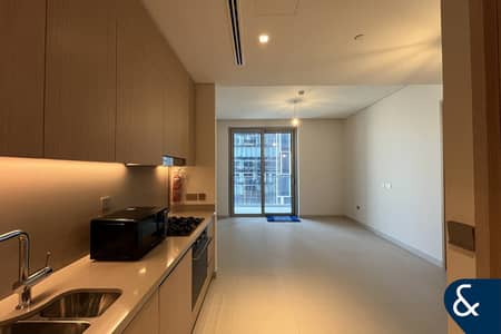 1 Bedroom Flat for Rent in Downtown Dubai, Dubai - Modern Style | Unfurnished | Direct Mall Access
