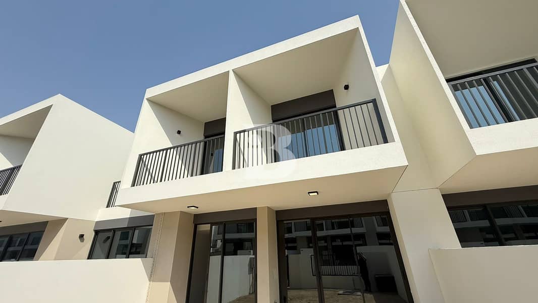 Таунхаус в Таун Сквер,Маха Таунхаусы, 3 cпальни, 2700000 AED - 11291117 Таунхаус в Таун Сквер,Маха Таунхаусы, 3 cпальни, 2700000 AED - 11291117