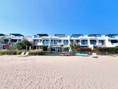 5 Bedroom Villa for Rent in Palm Jumeirah, Dubai - Best Location - Sunrise Side - Ready Now