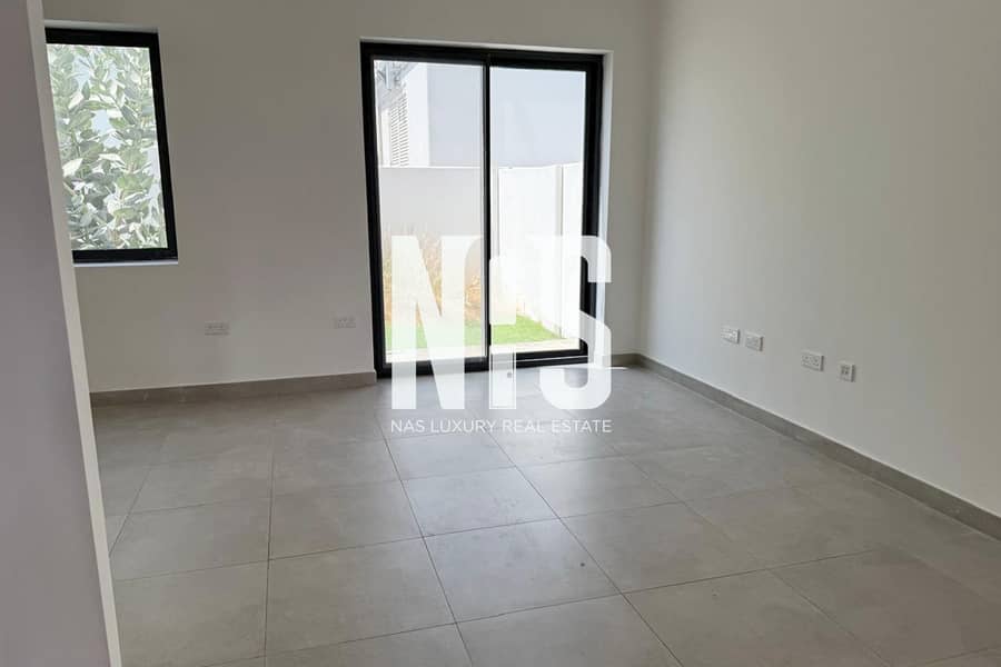 Таунхаус в Аль Гхадир,Фаза II Аль Гадир, 2 cпальни, 100000 AED - 11841549 Таунхаус в Аль Гхадир,Фаза II Аль Гадир, 2 cпальни, 100000 AED - 11841549