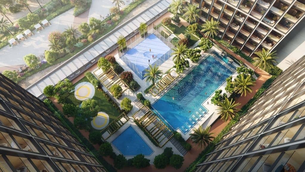 8 Community-Pool-3. jpg