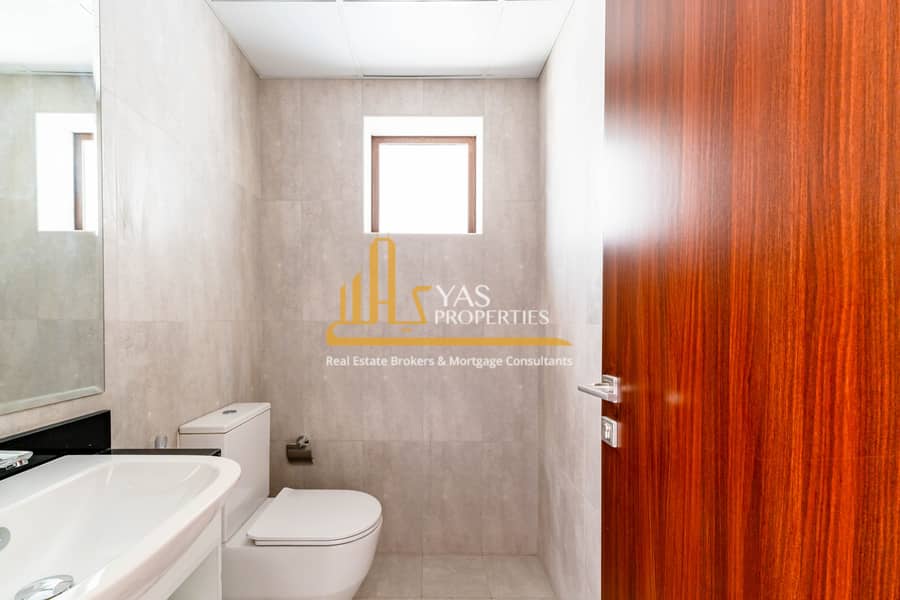 12 THE FIELDS VILLA 3BRM. jpg
