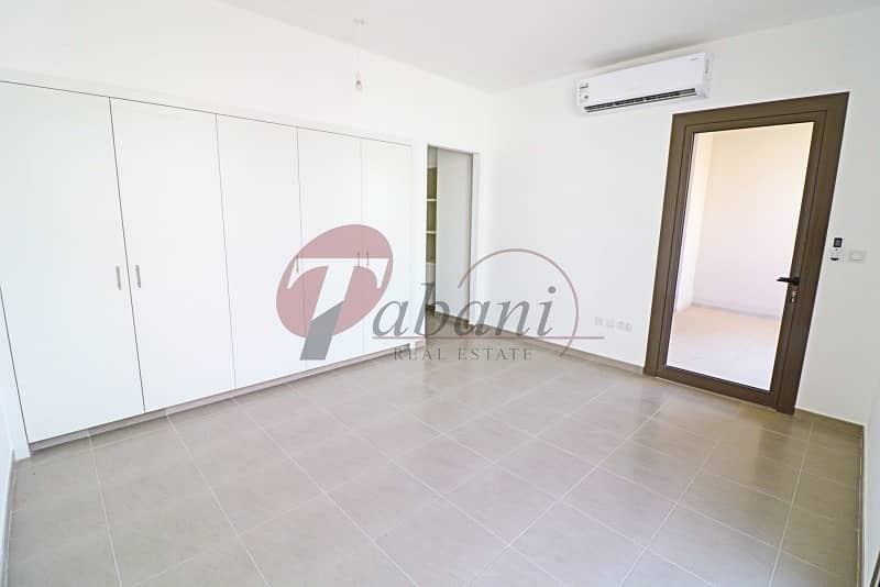 Brand New 3BR |Close to Pool|Single Row Brand New 3BR |Close to Pool|Single Row