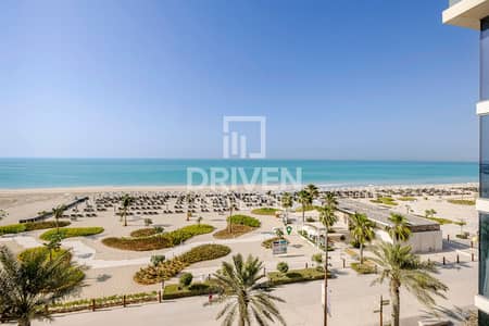 2 Bedroom Flat for Sale in Saadiyat Island, Abu Dhabi - Sea View with Private Beach Access | Best Deal