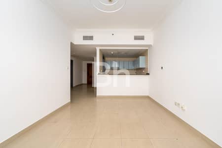 2 Bedroom Apartment for Rent in Dubai Marina, Dubai - Waterfront 2 BR Apartment in Manchester Tower
