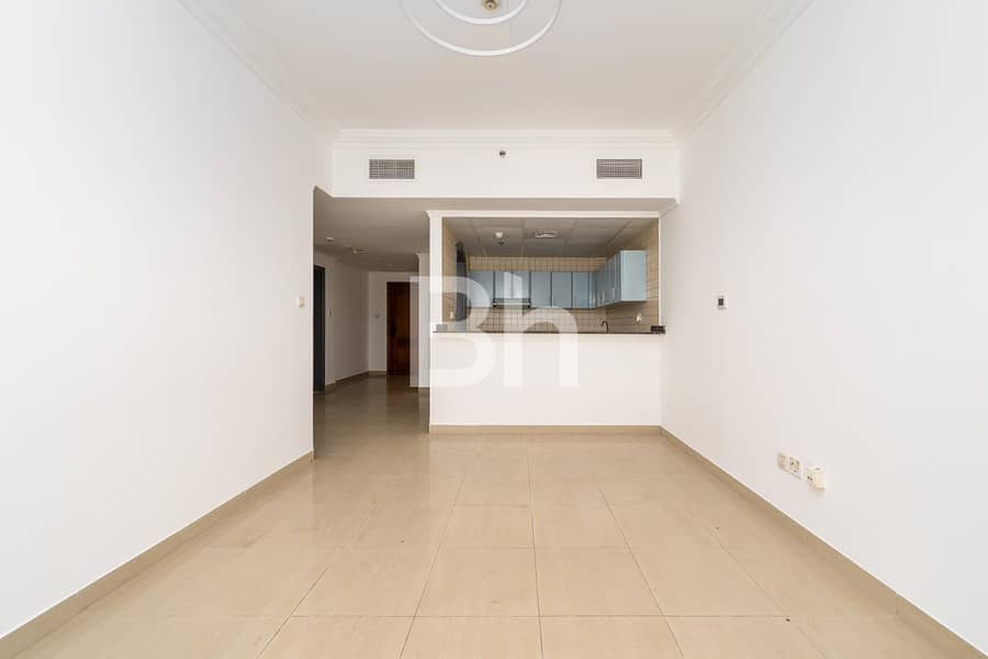 Waterfront 2 BR Apartment in Manchester Tower Waterfront 2 BR Apartment in Manchester Tower