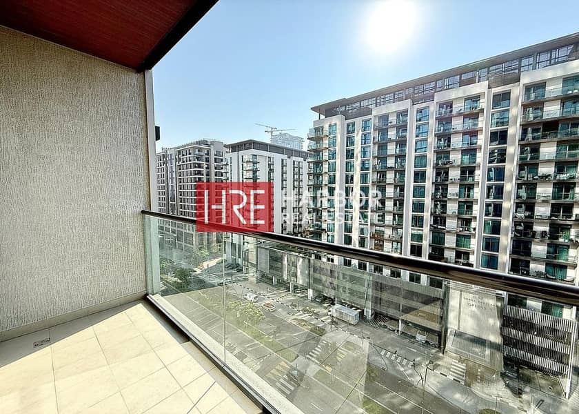 Luxurious | Ready to Move In | High-end Finishing Luxurious | Ready to Move In | High-end Finishing