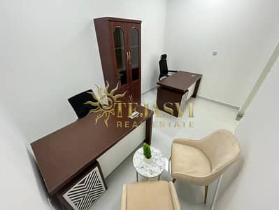 مکتب  للايجار في القرهود، دبي - 90f9ab89-ea4b-41ab-9b77-2a382e42f0e1. jpg